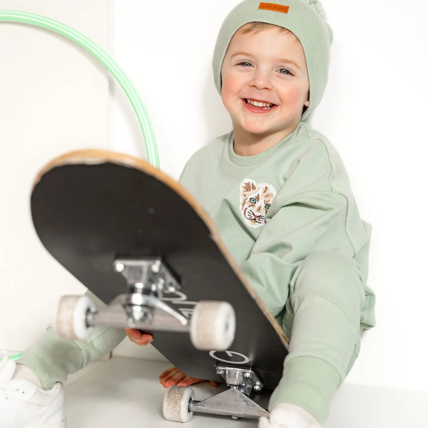 Gugguu Cotton Tuft Beanie